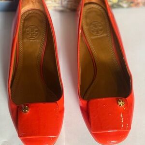 SOLD Tory Burch Women's Patent Leather Orange Size 6 Ballet Flats
